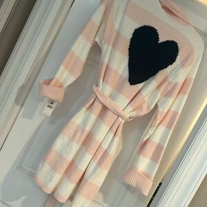 Betsey Johnson Super Soft Sweater Bathrobe with Heart-L-NWT